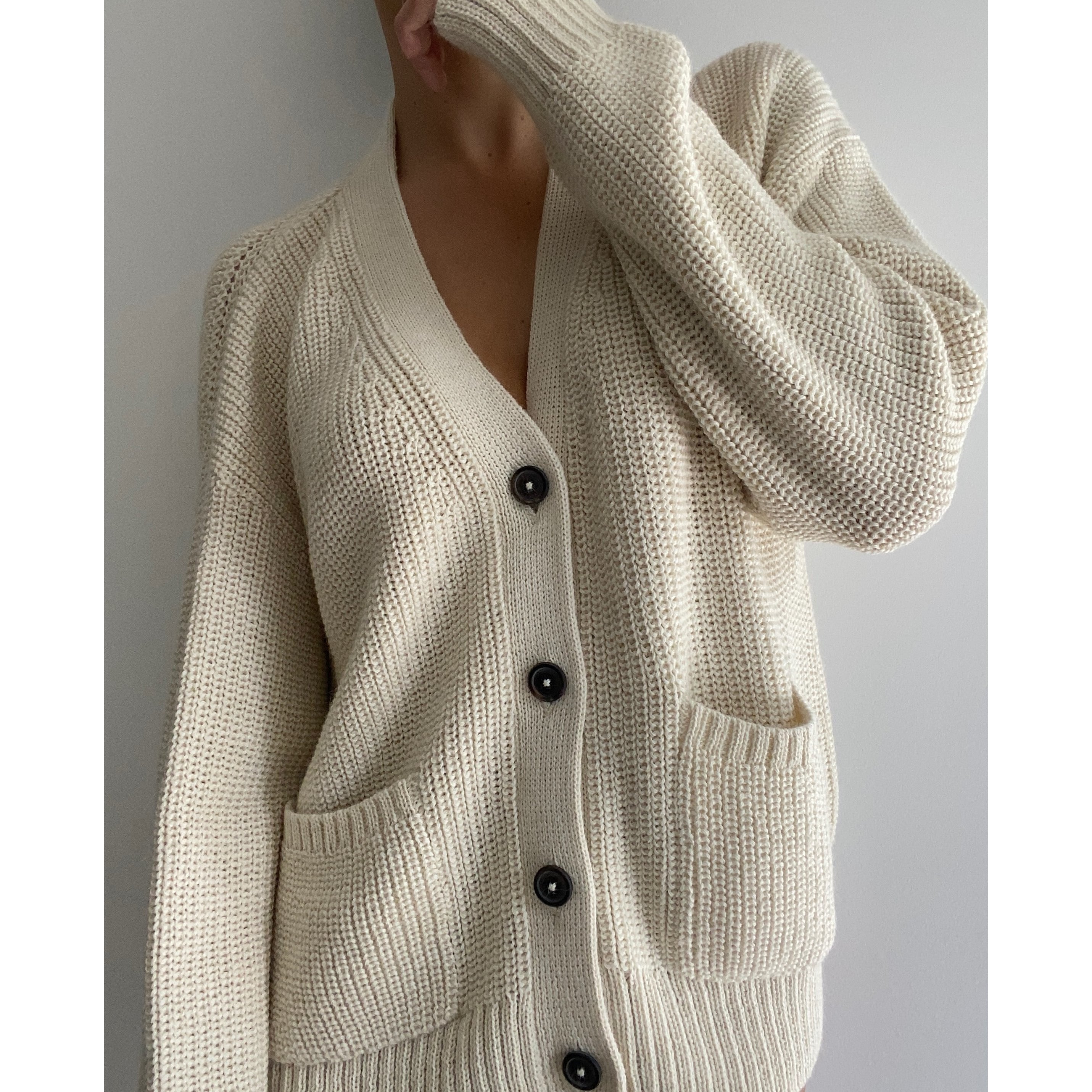 ALPACA RIBBED CARDIGAN W SHOULDER PADS